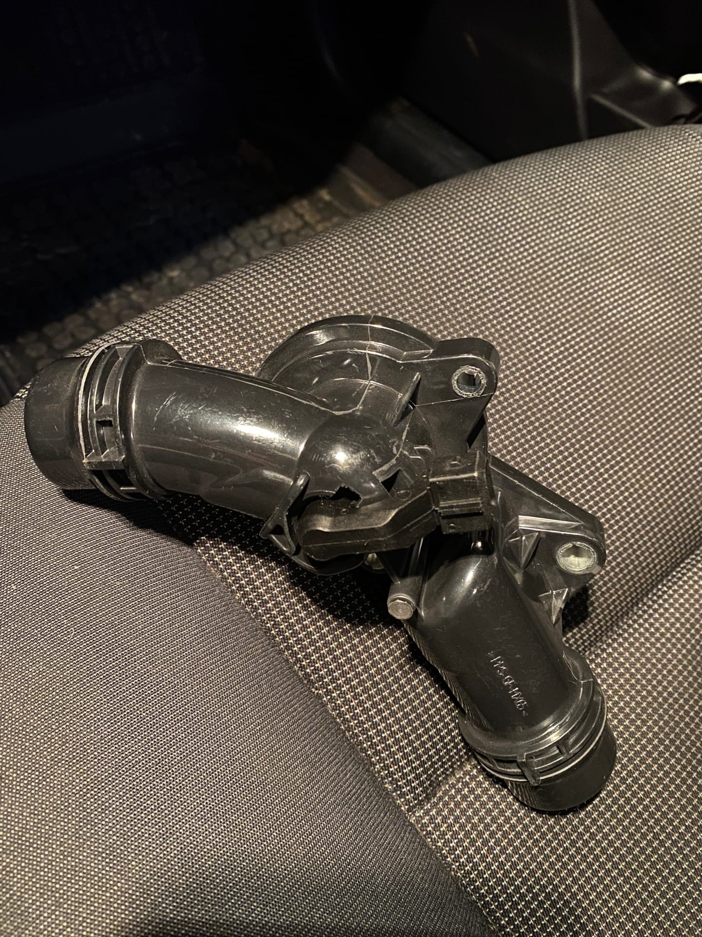 Наблюдение за поведением Ошибки [Low Oil Pressure] — BMW 5 series (E60), 2,2 л, 2004 года