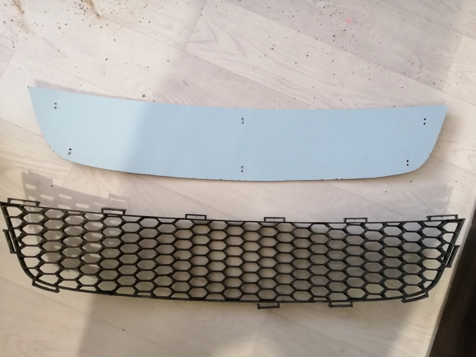 Самодельная заглушка решетки радиатора — Great Wall Hover, 2,4 л, 2013 ...