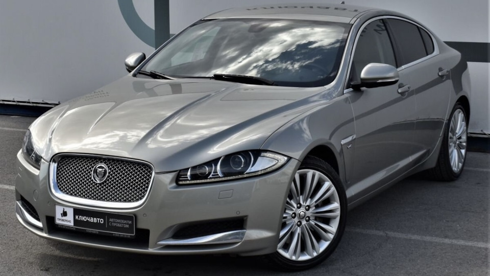 Jaguar XF 500 2011. Jaguar XF 1 3.0 AWD.