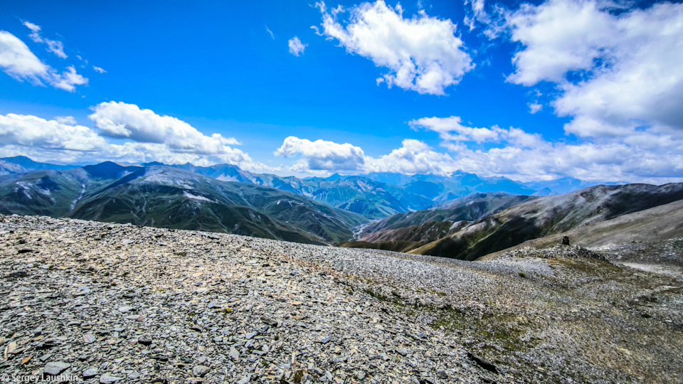 На вершине Куртатинского перевала. — Mitsubishi Pajero Sport (2G)