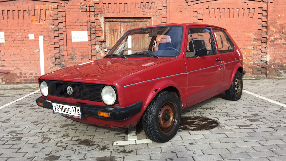 Volkswagen Golf Гнилая вишня