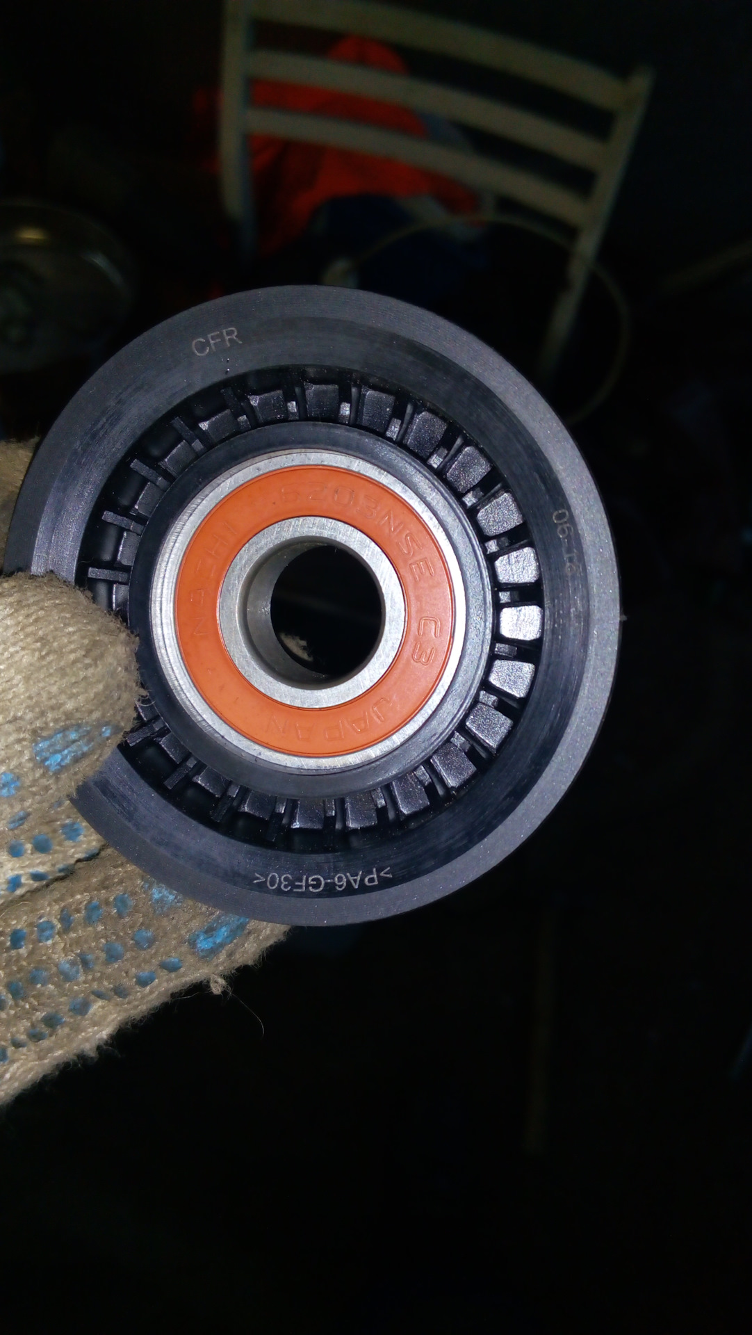 Подшипник в ролик натяжителя какой. Рав 4 2008 ролик обводной подшипник. Подшипник 6203 rwa-a. Подшипник в ролик натяжителя какой. Ролик натяжной верхний 491qe.