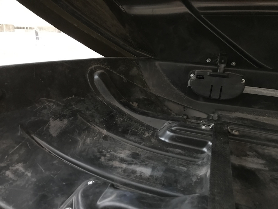 E0AAAgP3bOA 960 бокс на крышу ленд крузер 200