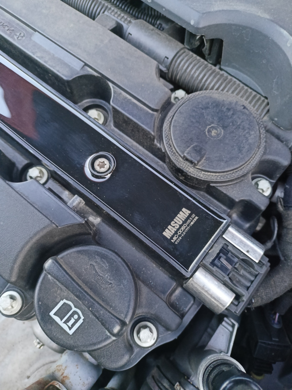 Да да, разъем у меня без защелки, как и многих 😂 — Opel Astra J