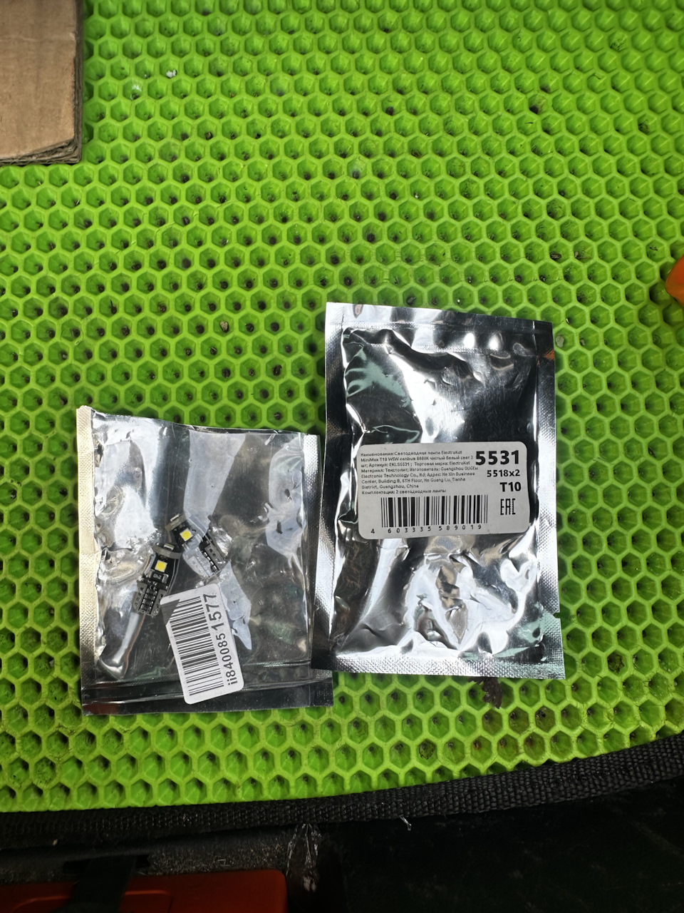 Фото в бортжурнале Skoda Octavia A7 Mk3. Запчасти на фото: Michelin X-Ice North