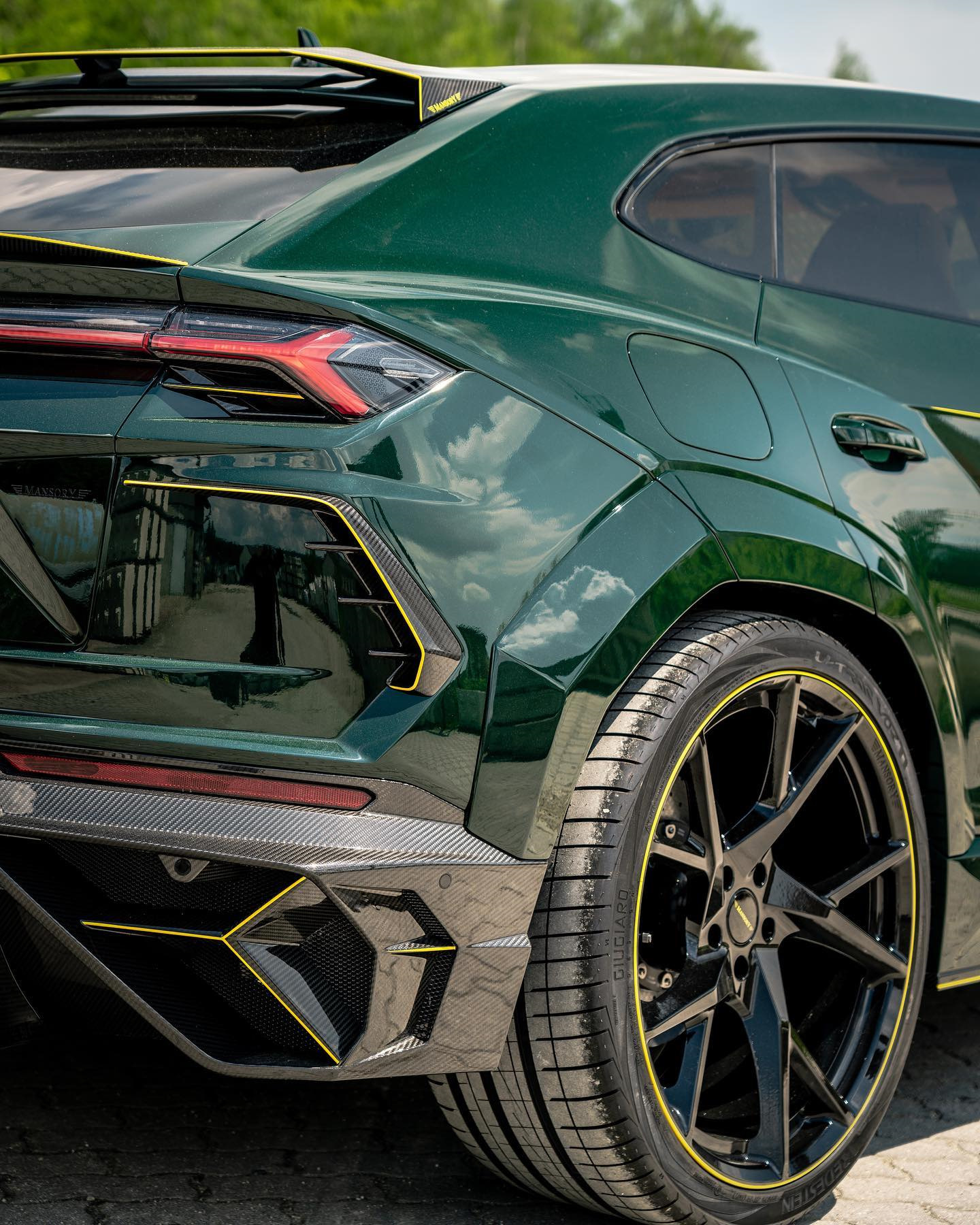 Lamborghini Urus мансори