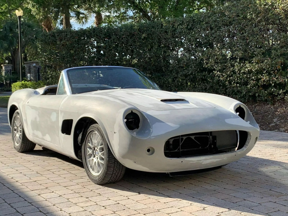 Ferrari 250 gt California Spyder