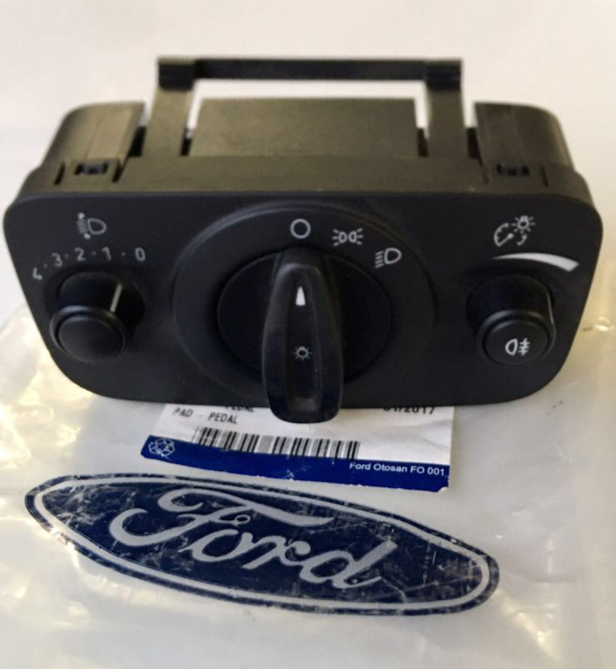 Блок переключения света Ford Fiesta Mk6 на Ford Fiesta ST (Mk VI), Ford ...