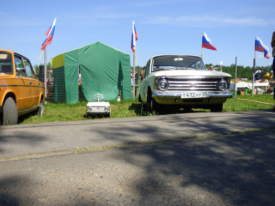 Фото в бортжурнале ИЖ Москвич 412