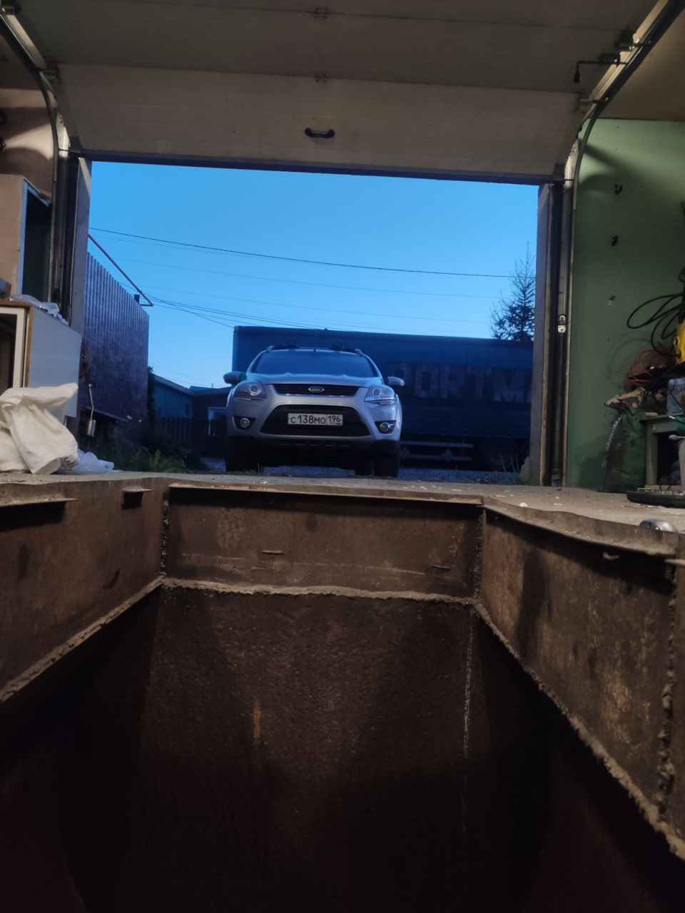 Форд Куга 2.0 дизель ремонт выхлопной трубы. Отпал выхлоп от турбины ...