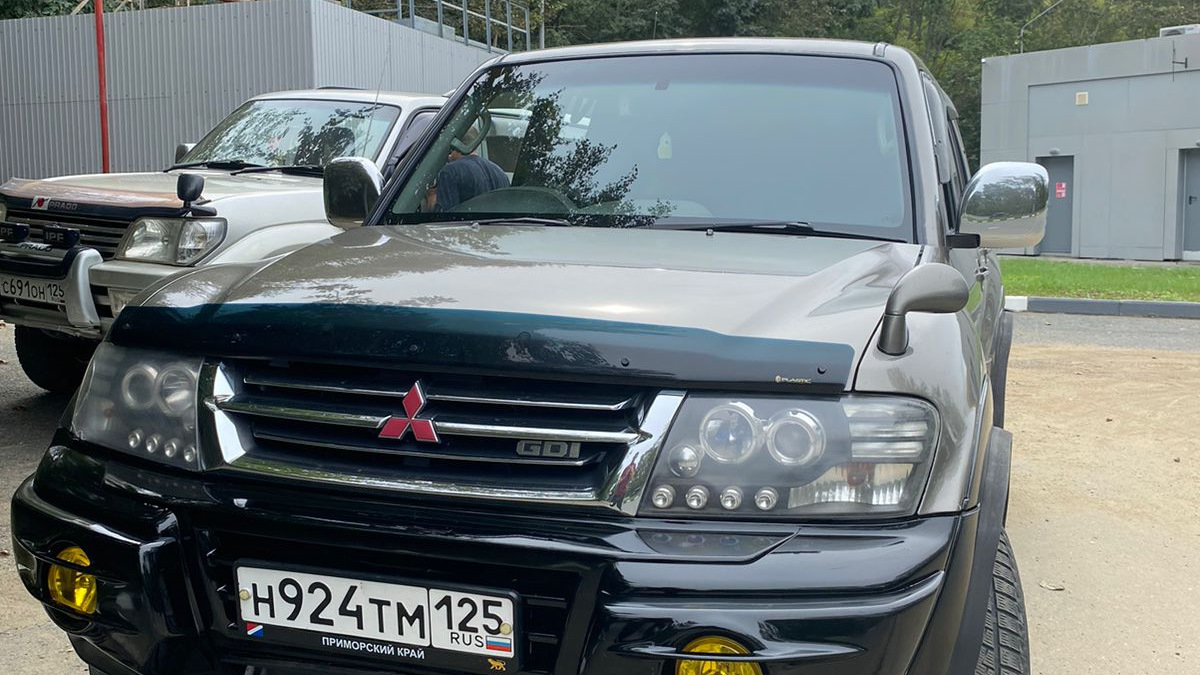 Mitsubishi Pajero (3G) 3.5 бензиновый 2000 | на DRIVE2