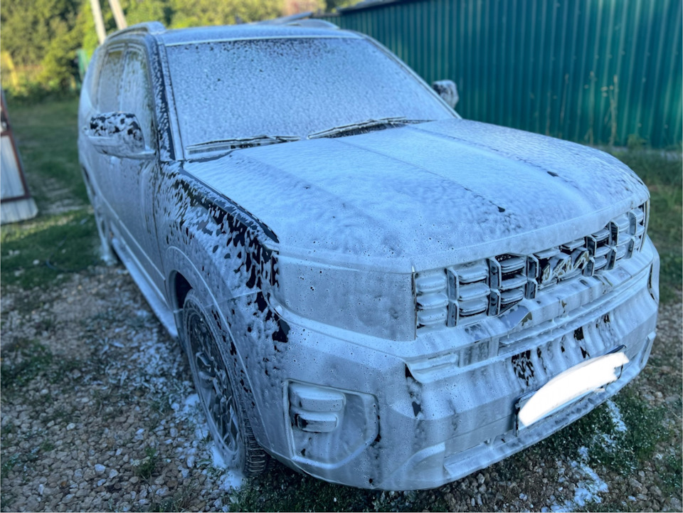 Photo from the logbook KIA Mohave (HM2)