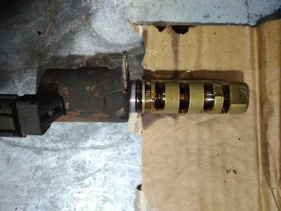 Клапан vvt i toyota платц где находится