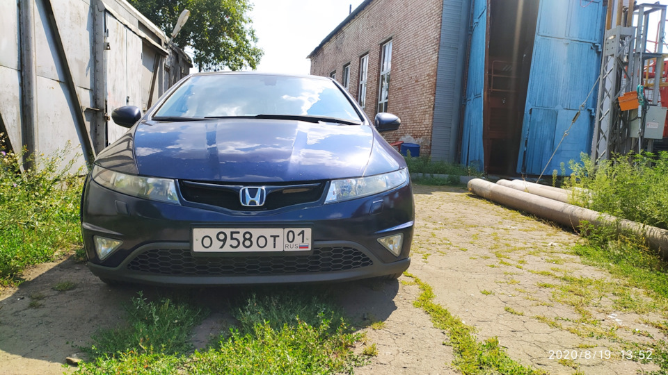 Передняя решетка — Honda Civic 5D (8G), 1,8 л, 2007 года | тюнинг | DRIVE2