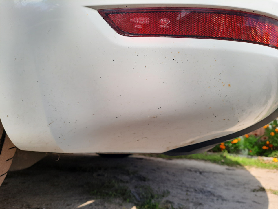 Битумные точки — Volkswagen Sharan (2G), 2 л, 2017 года | мойка | DRIVE2