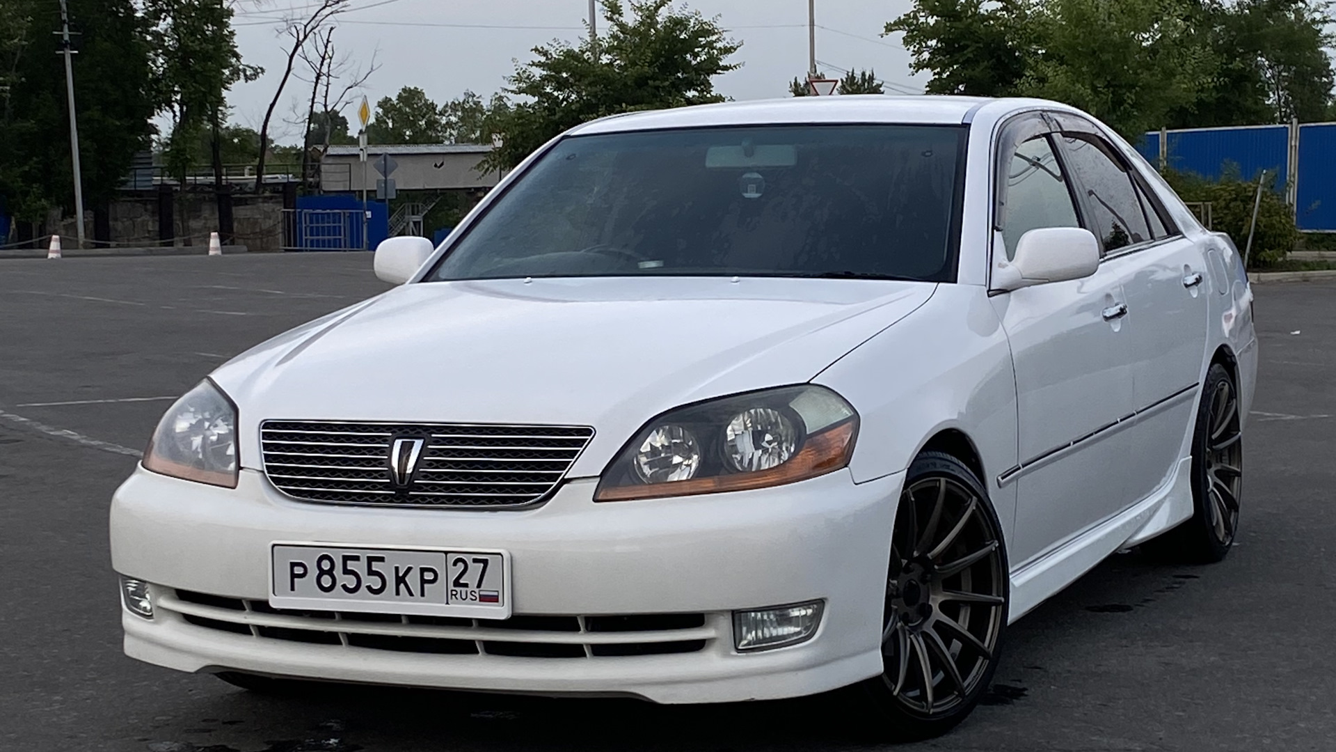 Toyota Mark II (110) 2.0 бензиновый 2002 | белый значит блатной на DRIVE2