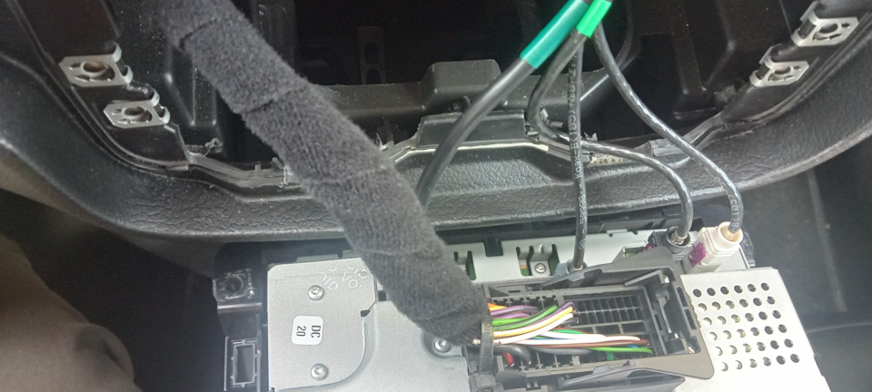 контакты — Jeep Renegade