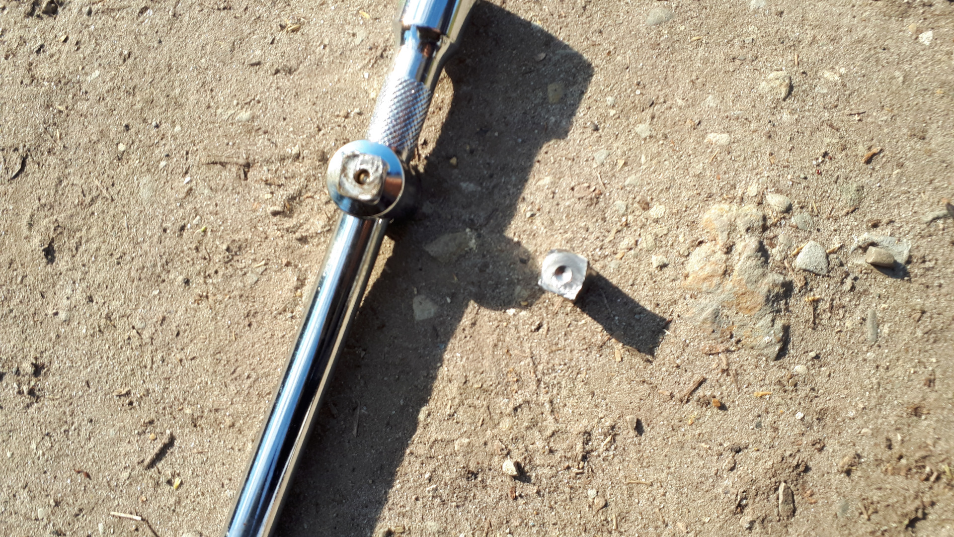 Замена переднего ступичного подшипника — Lada 2110, 1,6 л, 2005 года ...