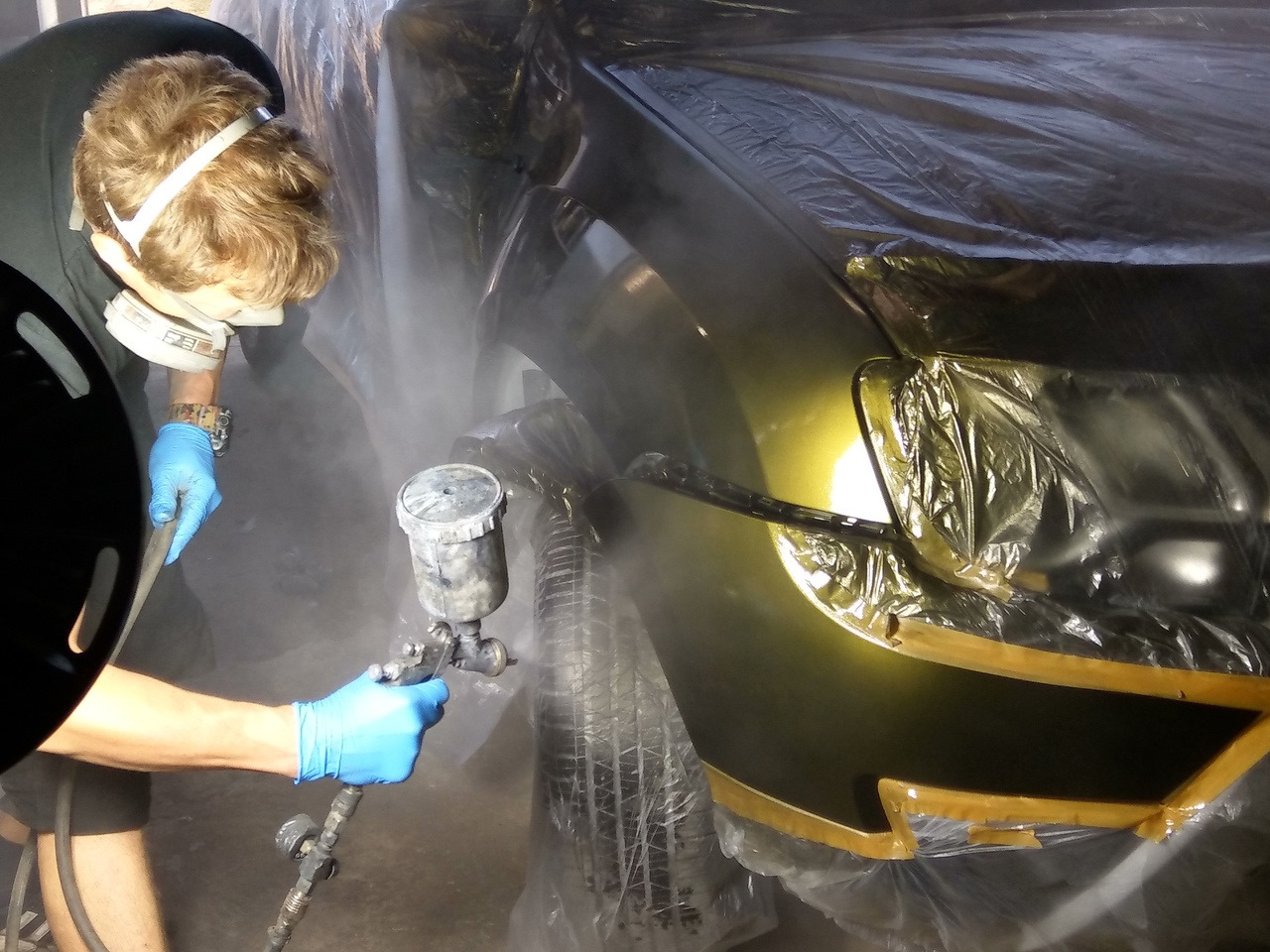 Профессия автомаляр. Покраска детали время. Покраска кузова автомобиля. Покраска детали время. Профессиональная покраска авто.