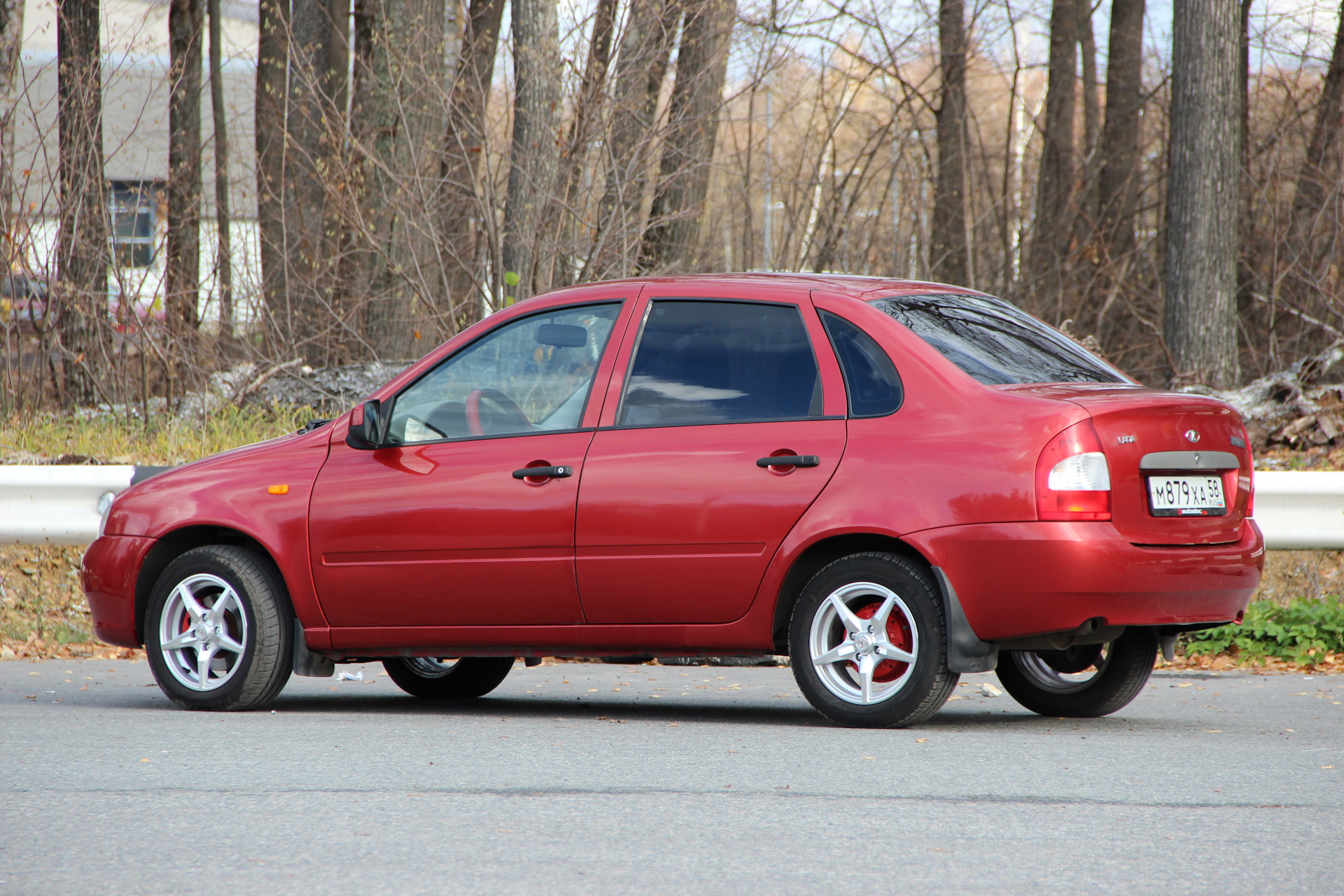 Калина седан фото. Lada Kalina седан. Лада Калина 2005 седан. Lada Kalina седан 1 2010. Lada Калина седан.