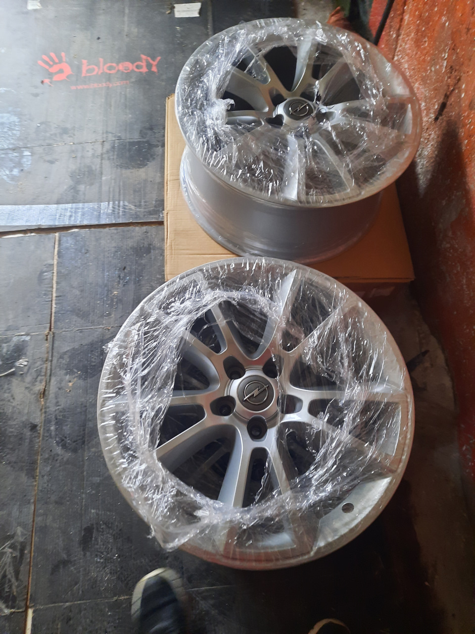 Диски готовы. — Opel Astra H GTC, 1,4 л, 2007 года | колёсные диски ...