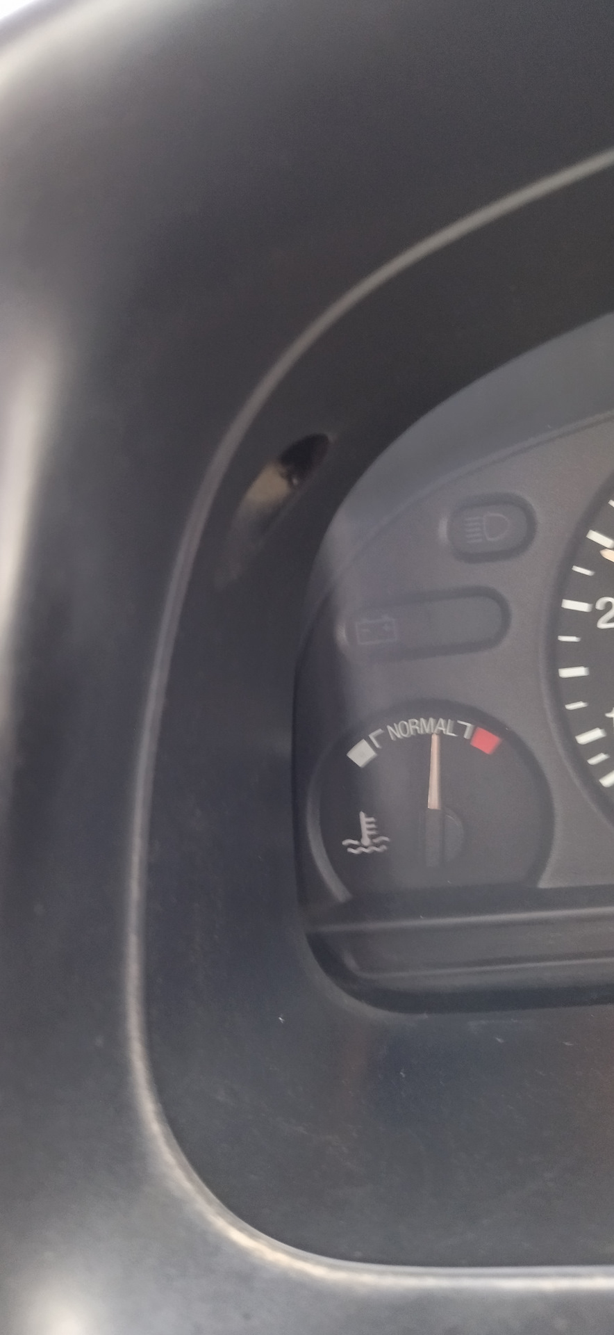 Очистка системы охлаждения +замена термостата +замена крышки ...