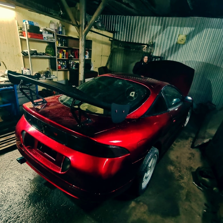 Mitsubishi Eclipse 2g Red