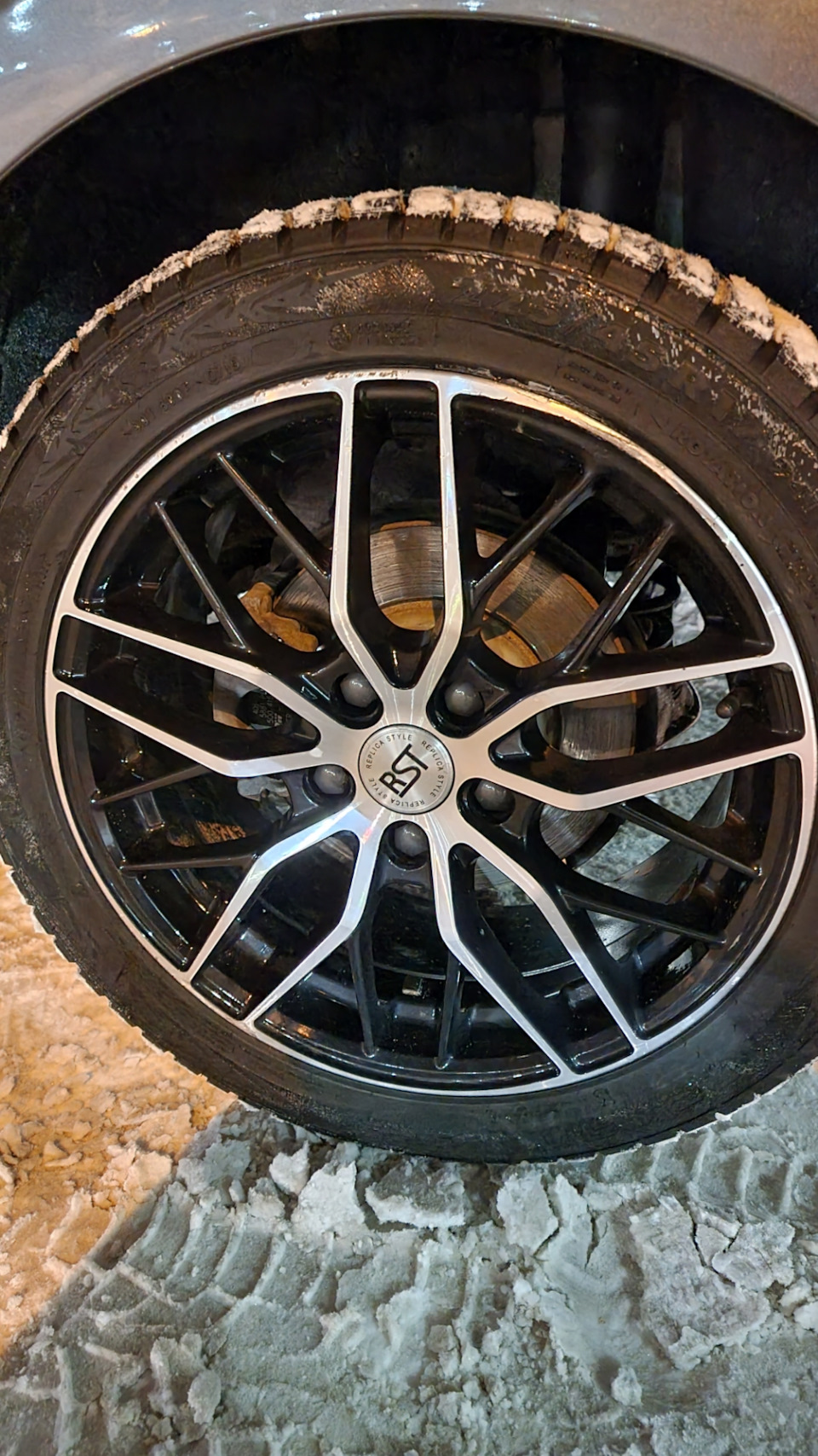 Колпак ступицы. Внимание вопрос! — Skoda Octavia A7 Mk3, 1,8 л, 2020 ...