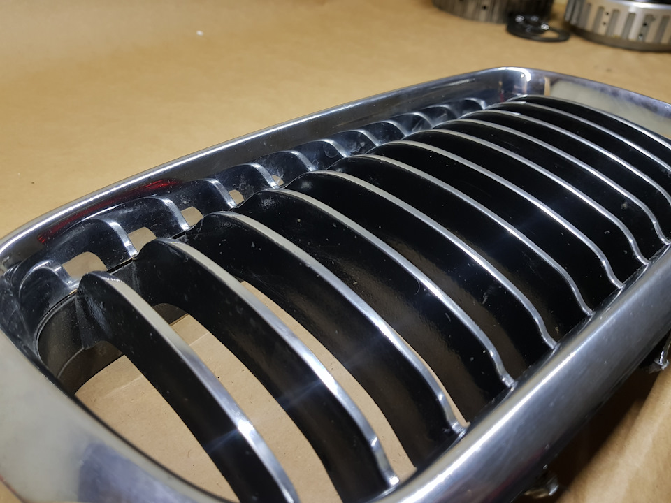 Photo from the logbook BMW 7 series (E38)