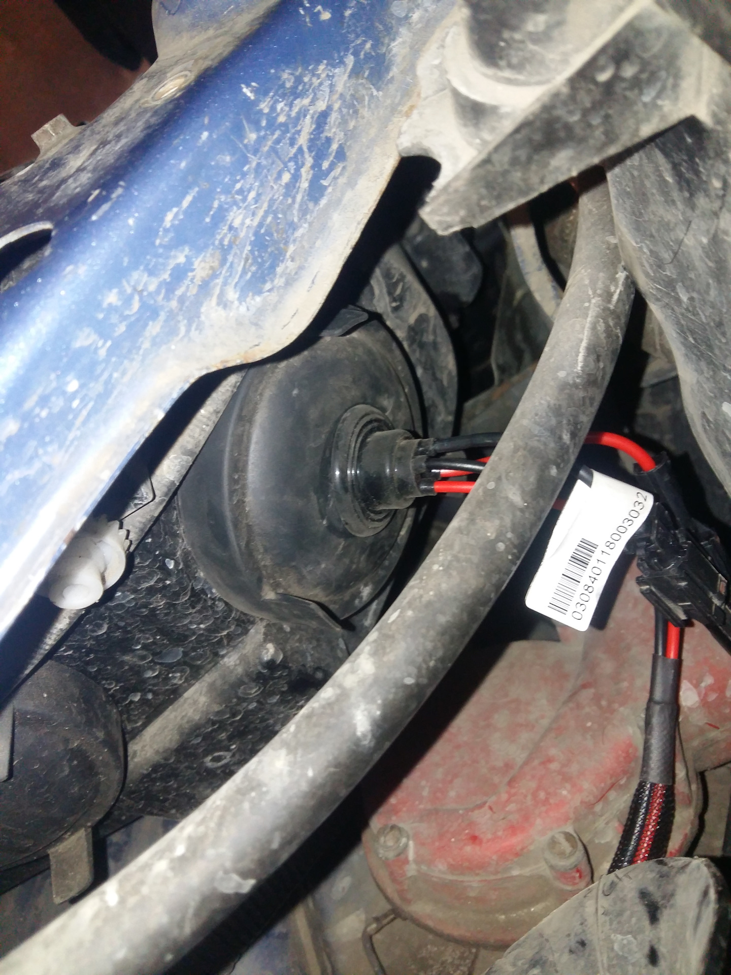 Сломанная ручка двери, ксенон в дальний свет, замена масла. — Lada ...