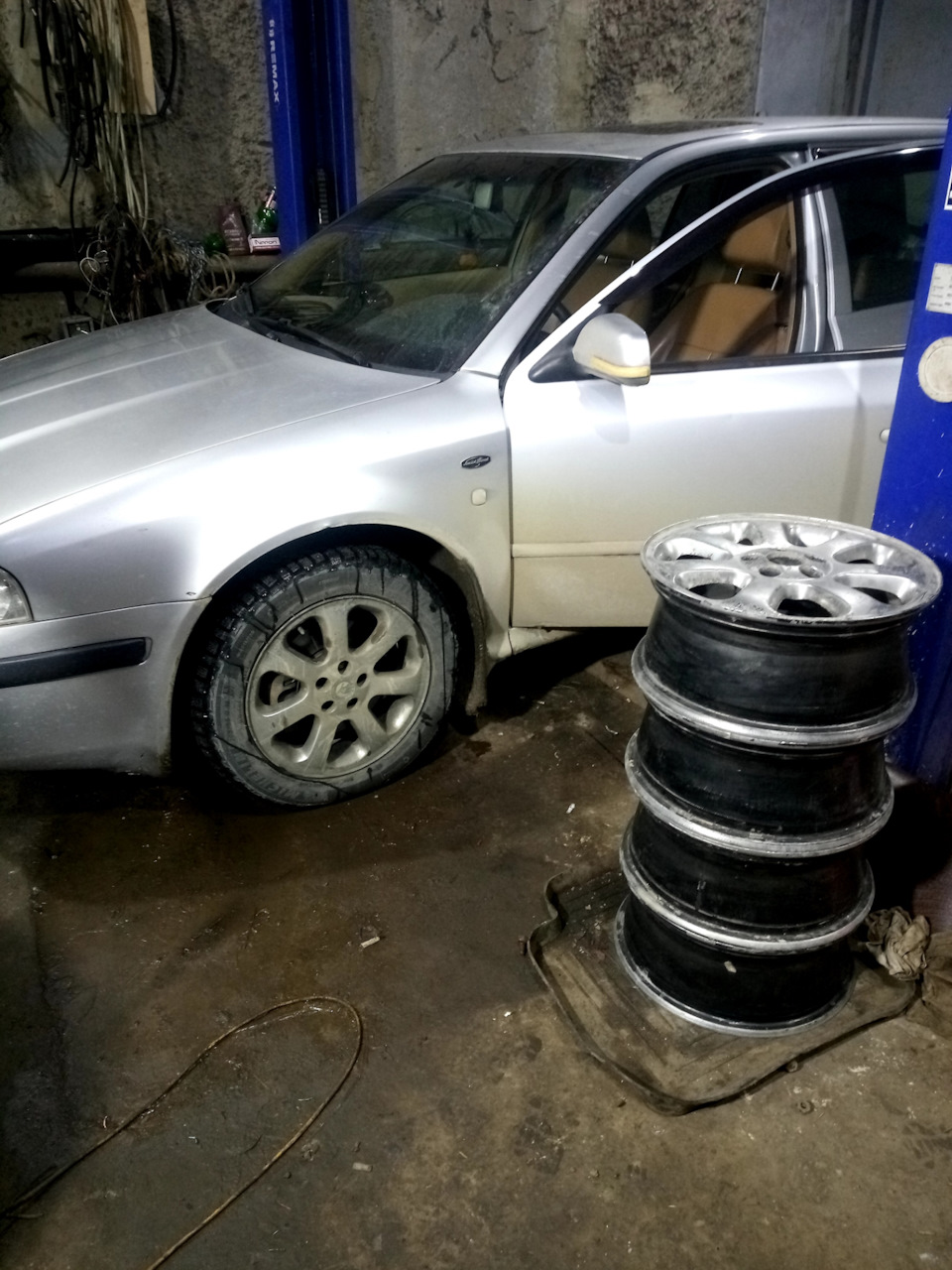 Фото в бортжурнале Skoda Octavia Combi A4 Mk1