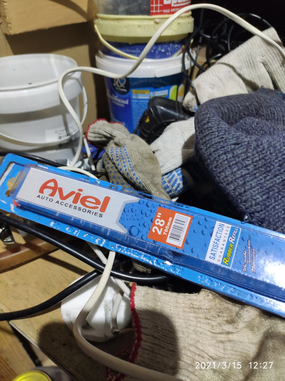 Замена резинок в щетках стеклоочистителя. — Opel Meriva (B), 1,4 л ...