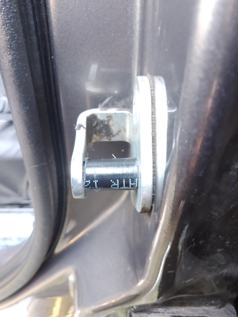 Втулки замков дверей из камазовской трубки — Lada Гранта Лифтбек (2-е ...