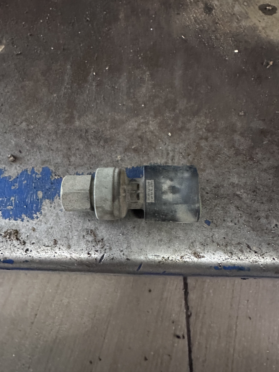 Ошибки P0172 и P0175 — Chevrolet Tahoe (GMT900), 5,3 л, 2008 года