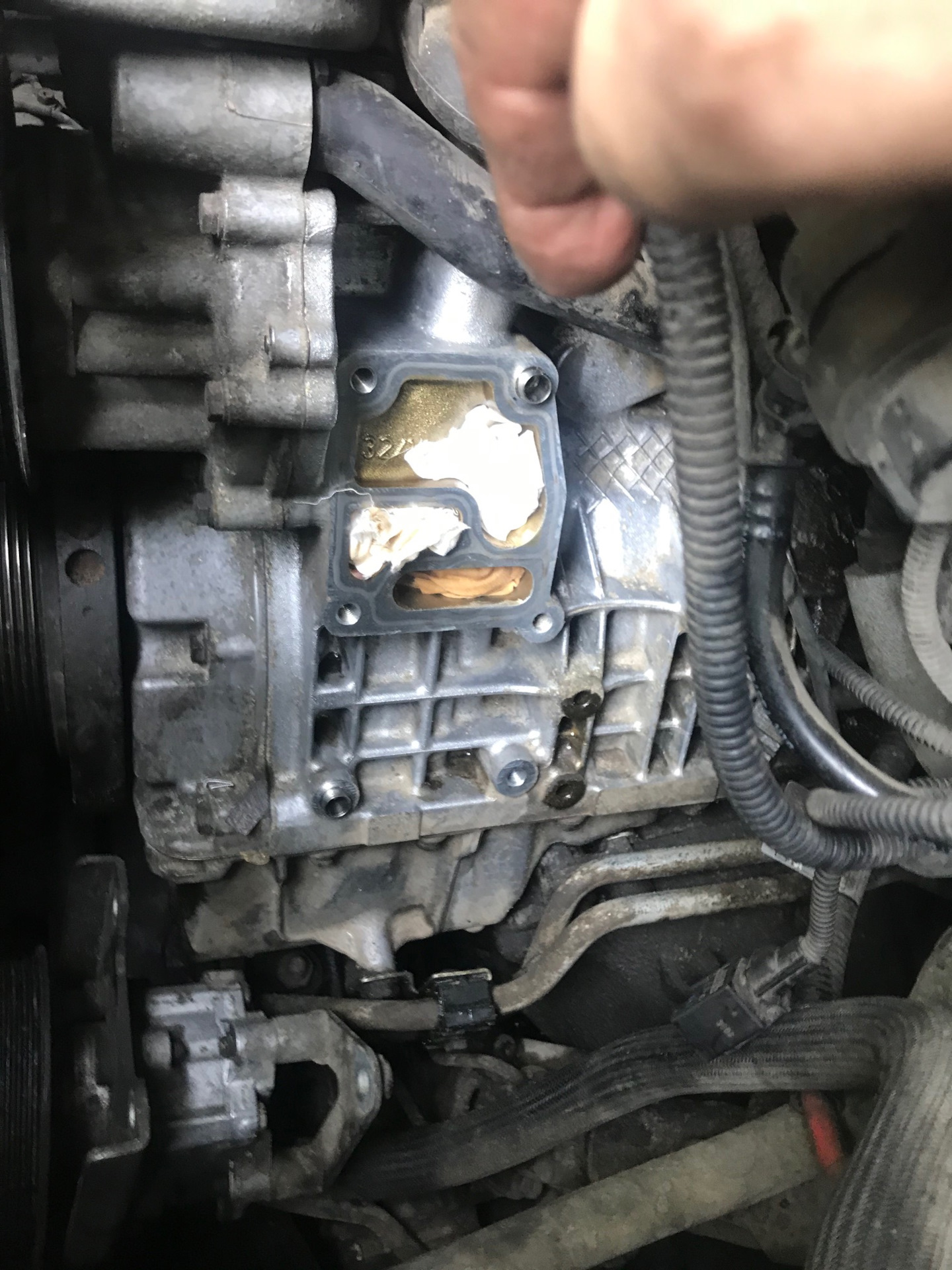 Замена прокладки масляного стакана М54 е83 BMW 11421719855 — BMW X3 ...