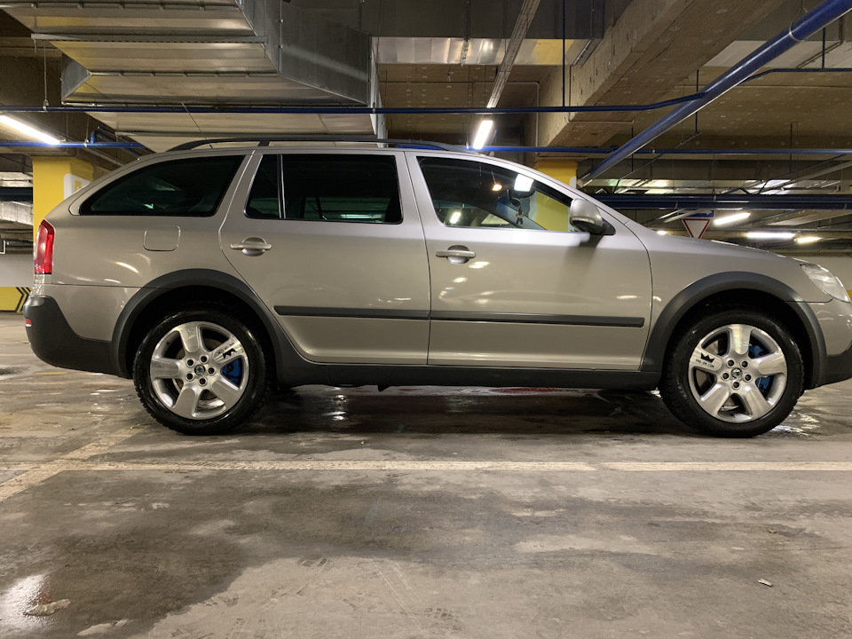 Skoda Octavia Scout 2010