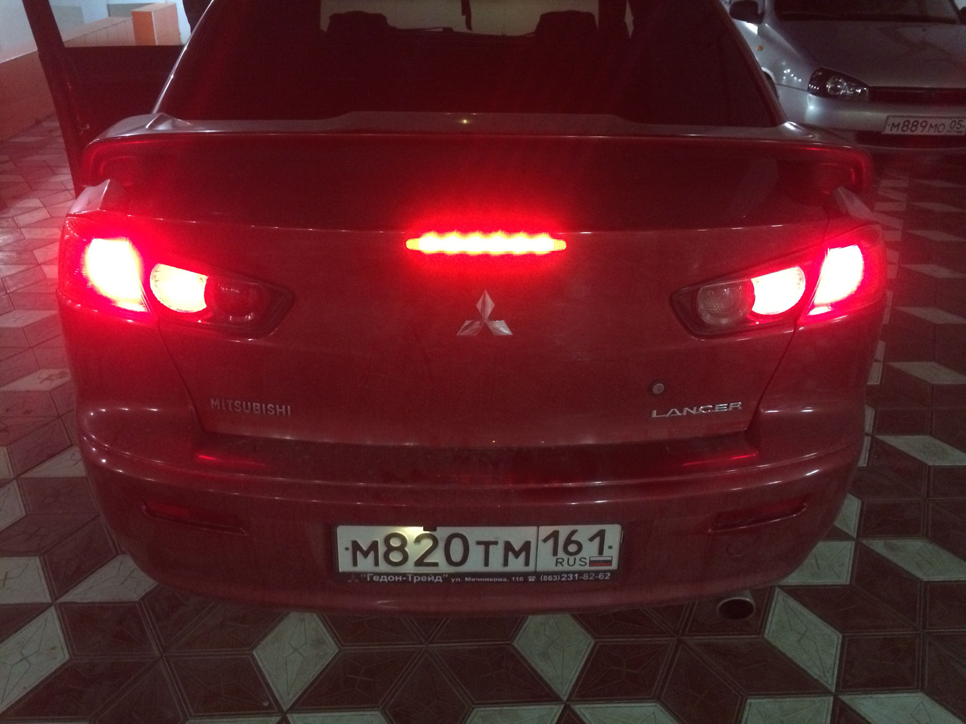 Оживление дополнительного стоп-сигнала — Mitsubishi Lancer X, 2 л, 2007 ...