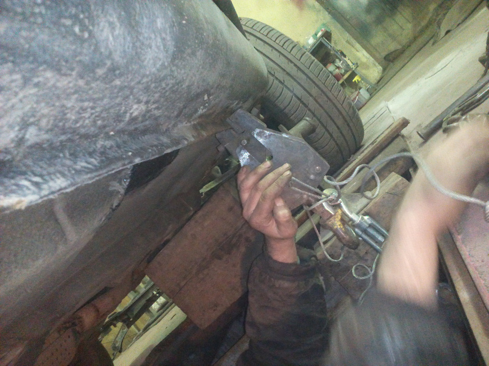 ДырЫ и вытягивание порогов — Audi A3 (8L), 1,6 л, 1998 года | кузовной ...