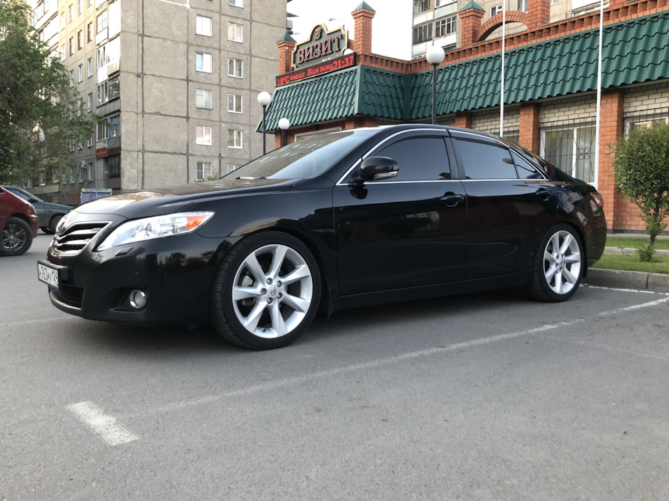 Камри 40 на 18 дисках фото Лето R19 - Toyota Camry (XV40), 2,4 л, 2011 года колёсные диски DRIVE2