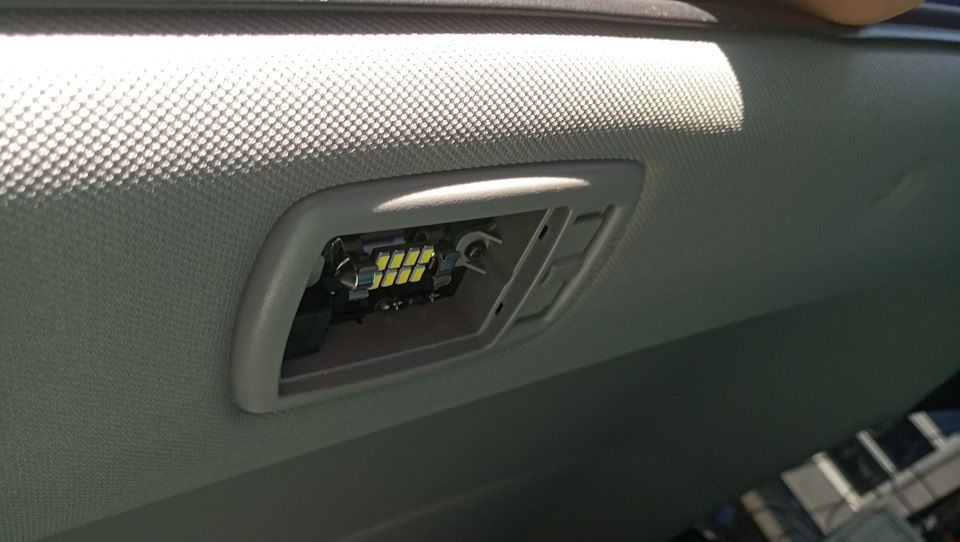 Светодиоды в салон — Hyundai Santa Fe (4G), 2,2 л, 2019 года ...