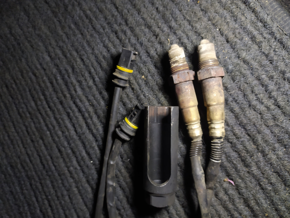 Замена кислородных датчиков (лямбда-зонд) — Mercedes-Benz E-class ...