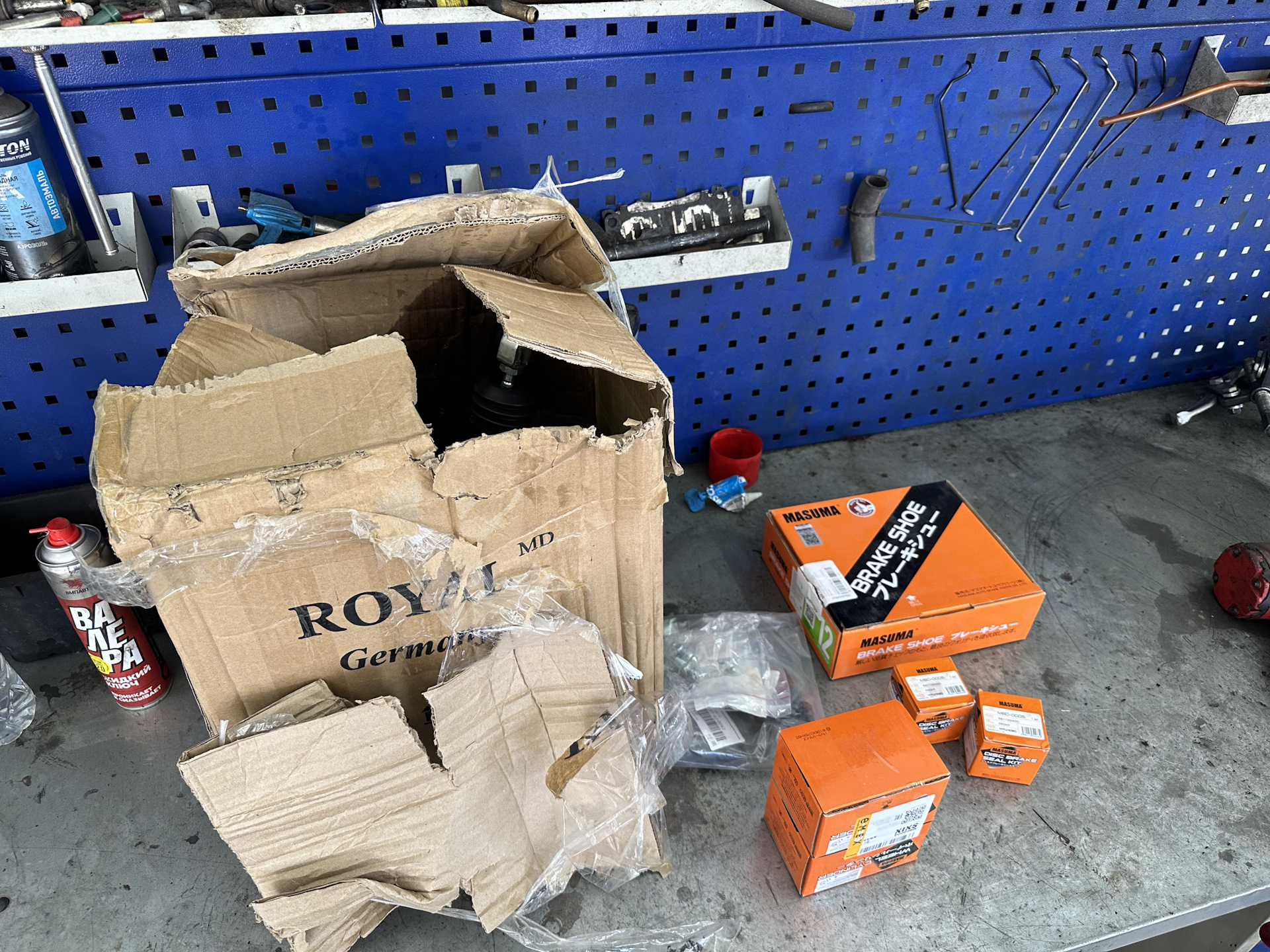 Проваливается педаль тормоза и ремонт — Nissan Cube III, 1,6 л, 2009 ...