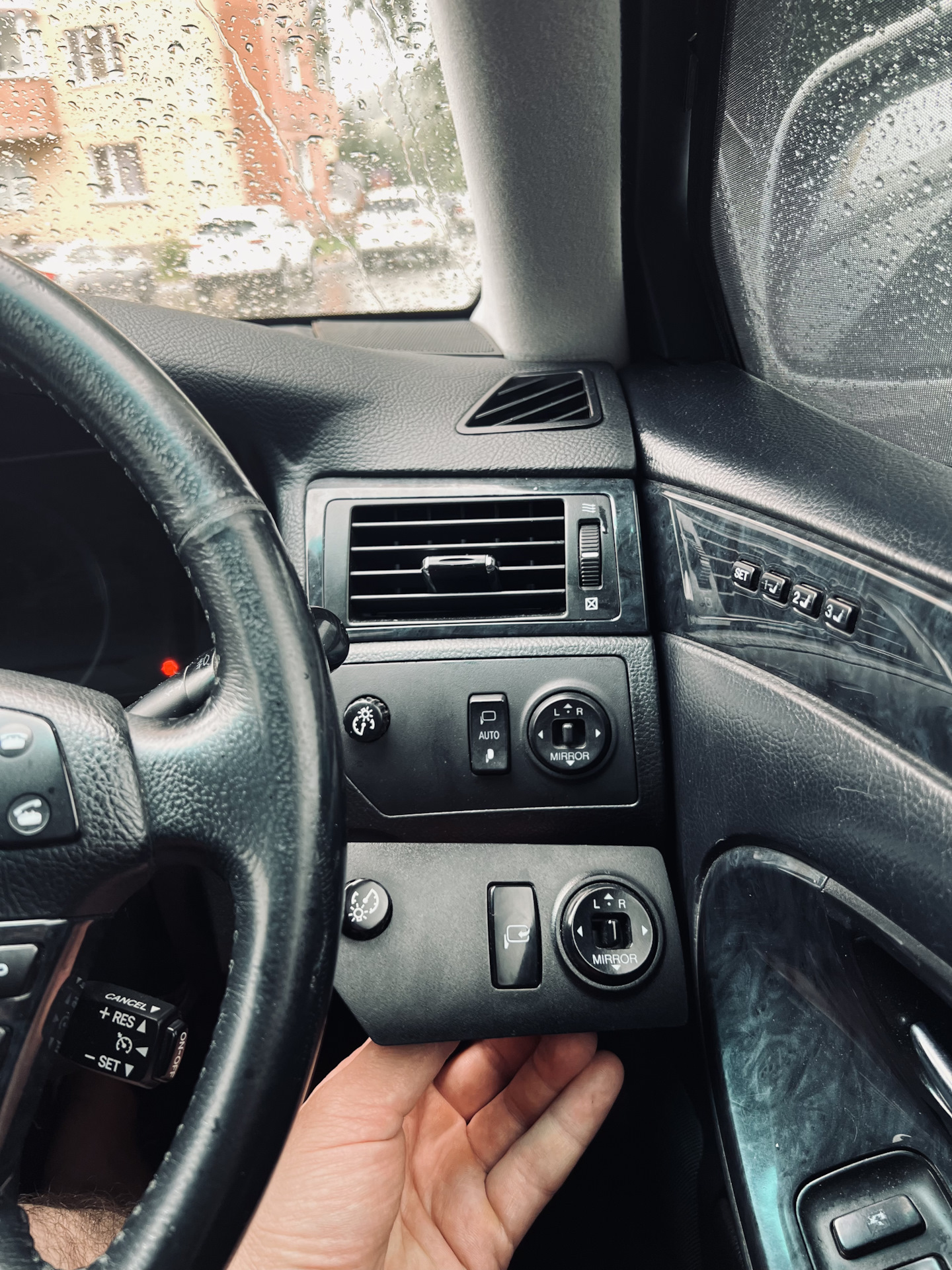 Автоскладывание зеркал — Toyota Crown (S180), 3 л, 2004 года | другое ...