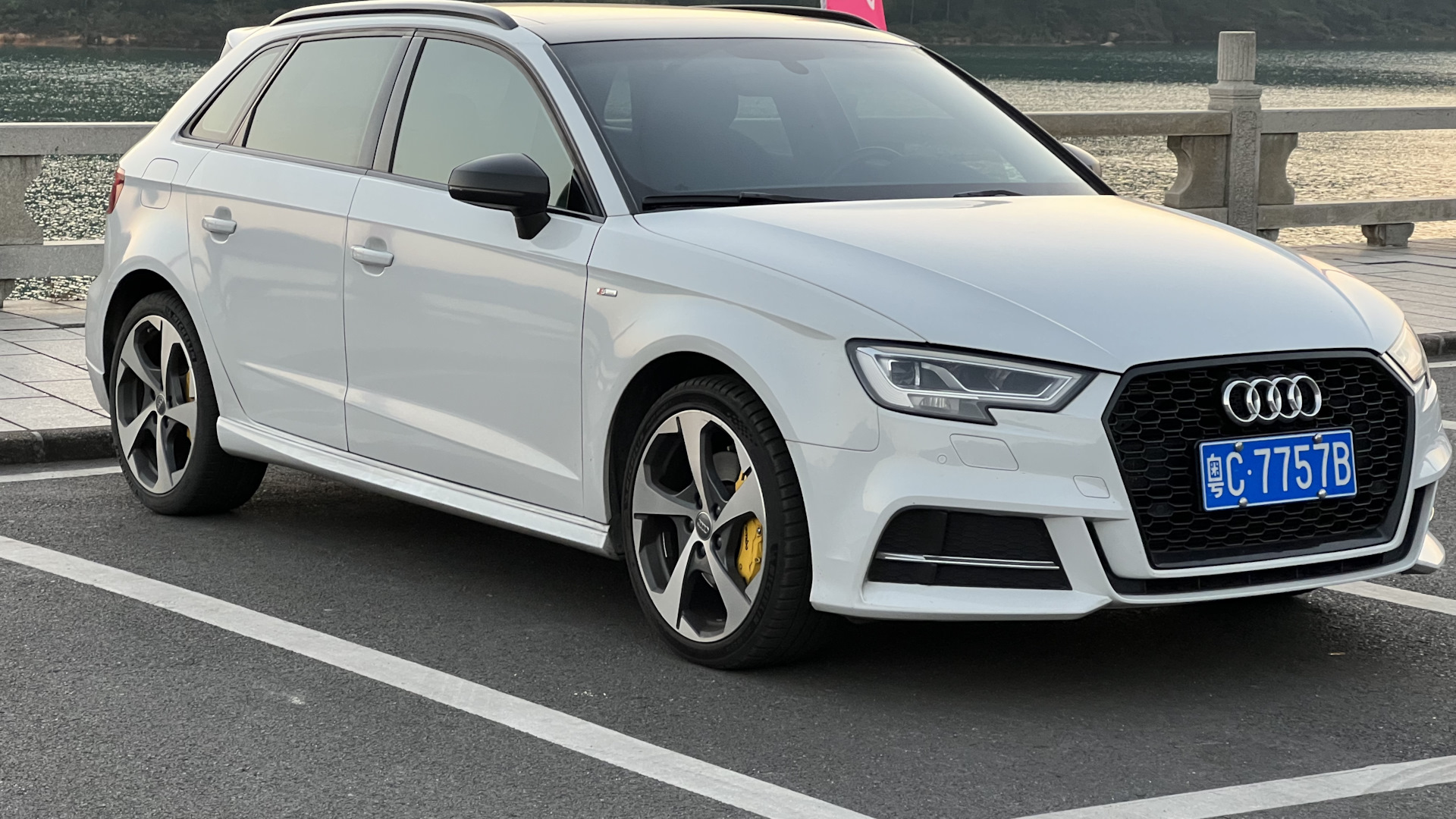 Audi A3 Sportback (8VA) 2.0 бензиновый 2019 | на DRIVE2