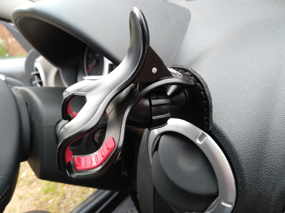 Мой вариант держателя телефона. — Lada Ларгус, 1,6 л, 2014 года ...