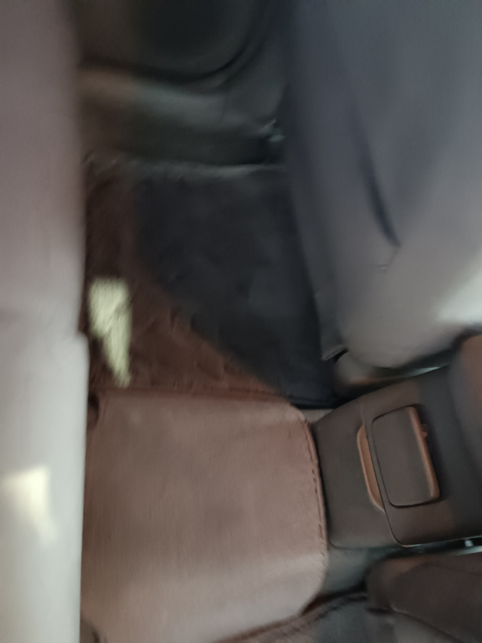 Стало — Toyota Premio (T240)