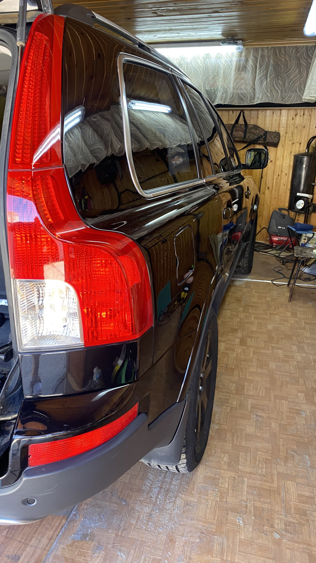 Полировка кузова и химчистка салона — Volvo XC90 (1G), 2,4 л, 2010 года ...