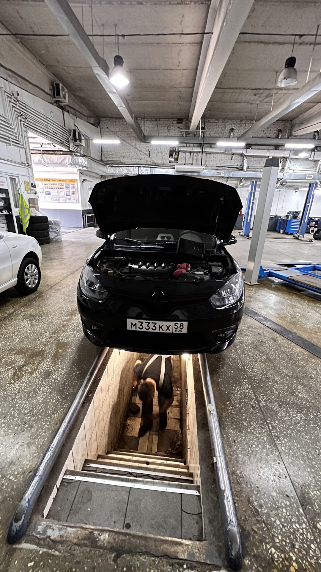 Стартер… — Renault Fluence, 1,6 л, 2014 года | визит на сервис | DRIVE2