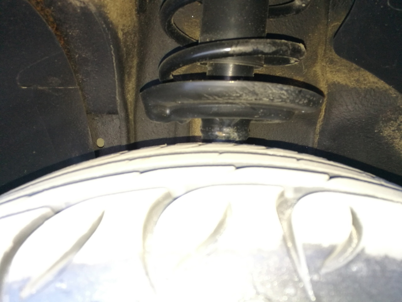 Установка Резины Kormoran Ultra High Performance 215/50 R17 — Lada ...