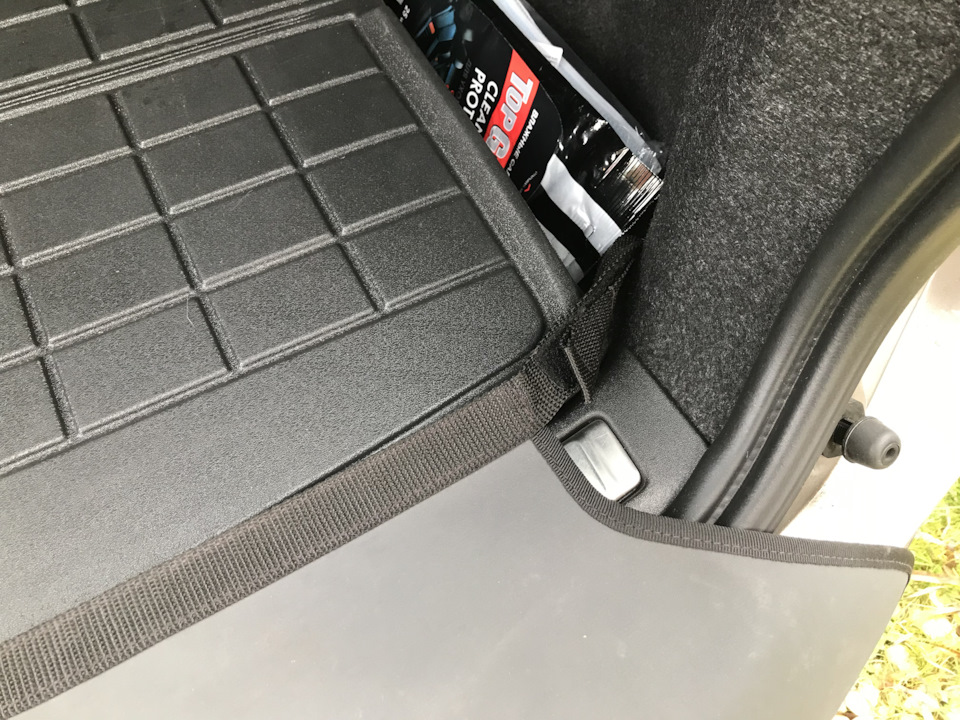 Брызговик для заднего бампера или "фартук" — Volvo XC40, 2 л, 2021 года ...
